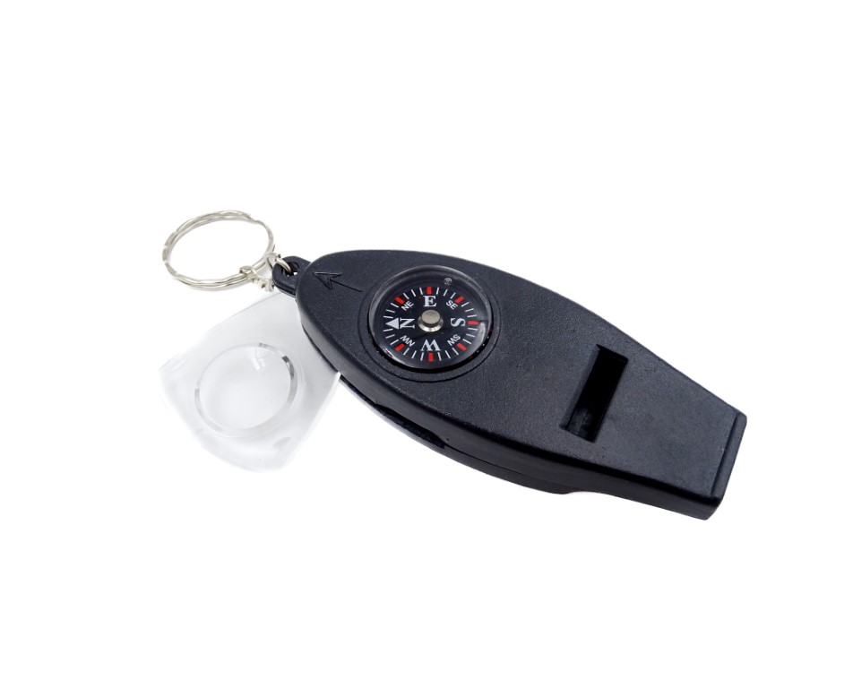 Niezbędnik podrożnika - brelok: kompas, lupa,  gwizdek, termometr  w obudowie plastikowej 31.2002
