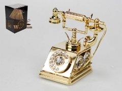 Statuetka telefonu z kryształami Swarovskiego 122-0037