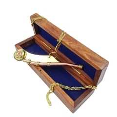 Petty Officer's whistle in wooden box MIW7/5
