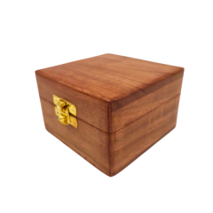 Pudełko drewniane 10 x 10 x 6 cm - DNU-016
