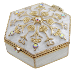 Bogato zdobione metalowe pudełeczko prezentowe z kryształkami - B0035-08WH