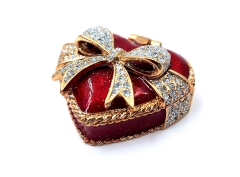 Wyjątkowe metalowe pudełeczko na biżuterię z kryształami - Serce - B0747-00