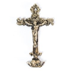 Hanging cross decorated Brass No. 107