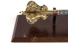 Buzdygan power insignia on a wooden tablo pattern 1 steel brass replica