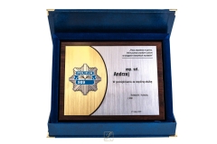 POLICE commemorative diploma on a wooden backing in a navy blue case. Ready-made gift