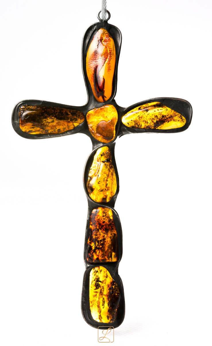 Hanging cross Amber K12. A symbol of faith in an artistic edition.